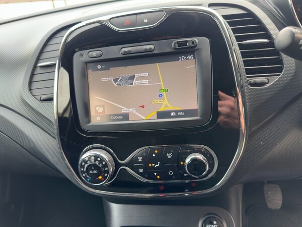 Used Renault Captur 2015 for sale - 76185141: Photo 25