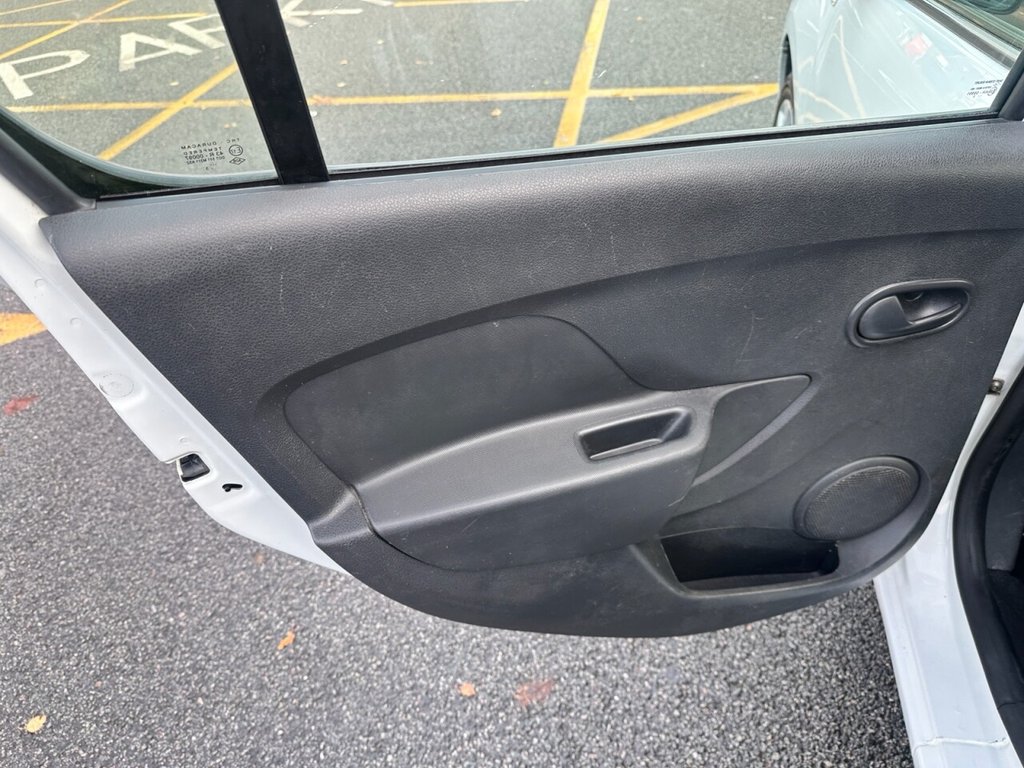 Used Dacia Sandero 2013 for sale - 76453972: Photo 13