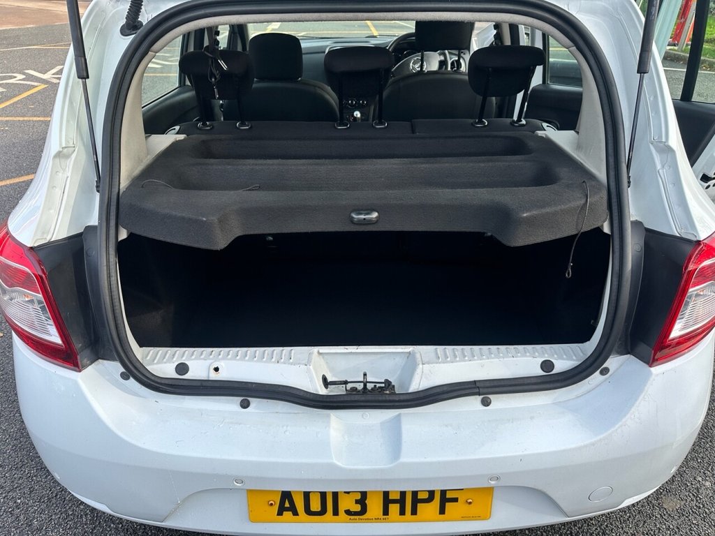 Used Dacia Sandero 2013 for sale - 76453972: Photo 15