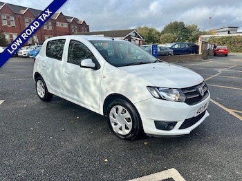 Dacia - Sandero