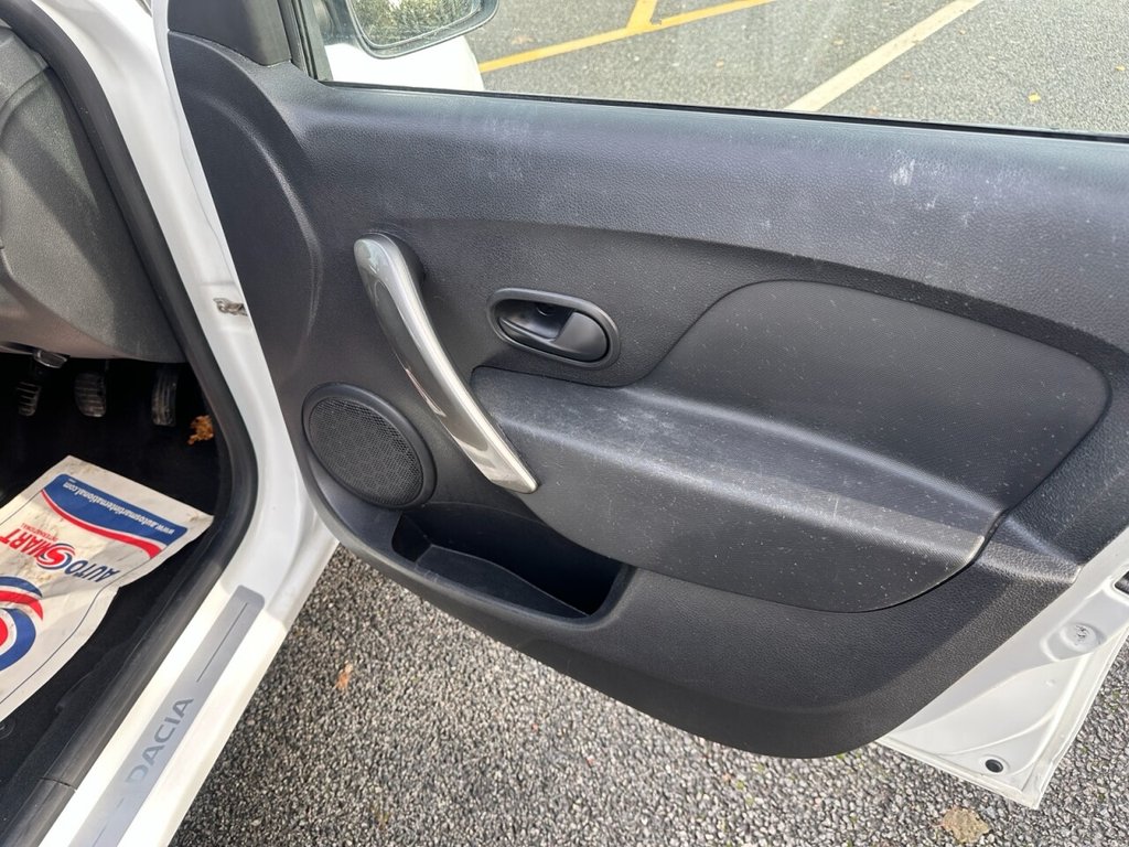 Used Dacia Sandero 2013 for sale - 76453972: Photo 20