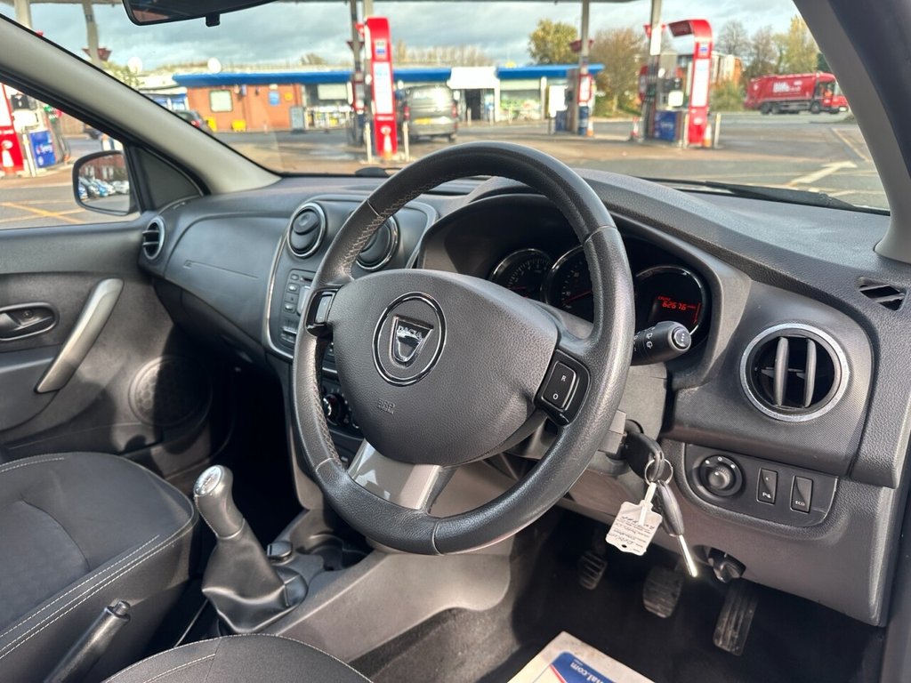 Used Dacia Sandero 2013 for sale - 76453972: Photo 21