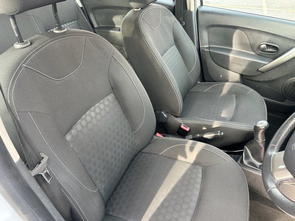 Used Dacia Sandero 2013 for sale - 76453972: Photo 22