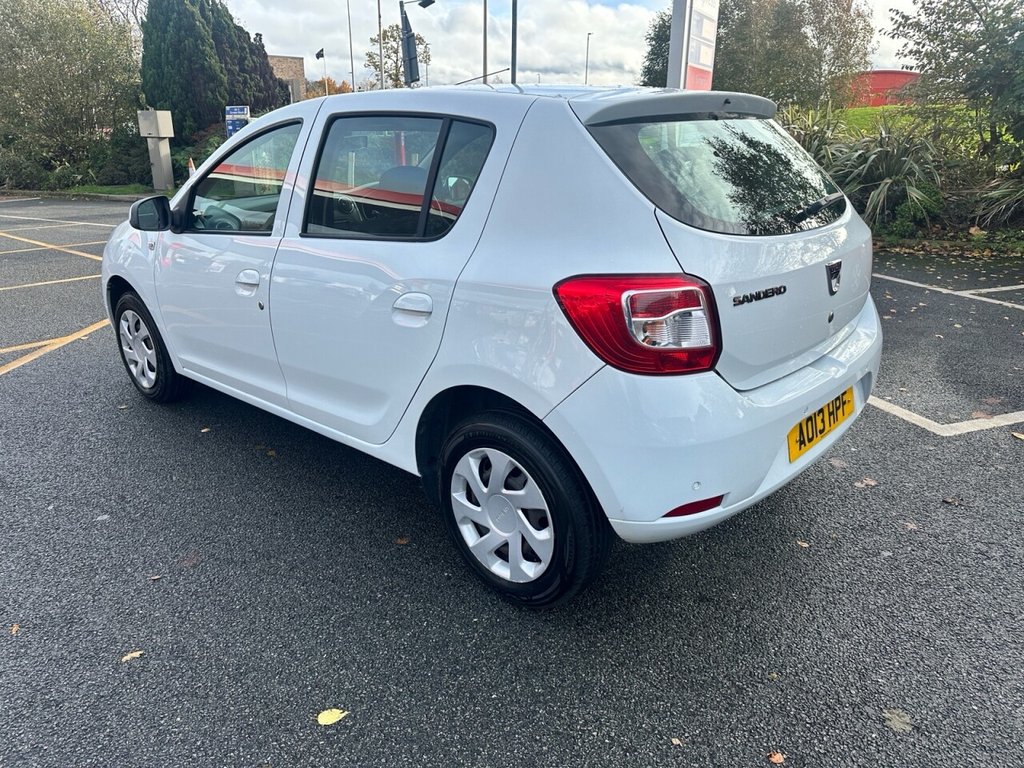 Used Dacia Sandero 2013 for sale - 76453972: Photo 7