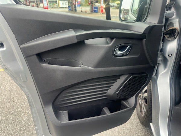 Used Renault Trafic 2023 for sale - 76256644: Photo 9