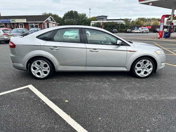 Used Ford Mondeo 2010 for sale - 76178485: Photo 8