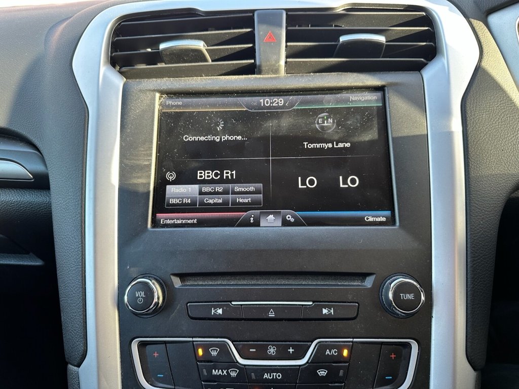 Used Ford Mondeo 2016 for sale - 76740309: Photo 11