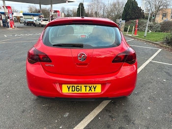 Used Vauxhall Astra 2011 for sale - 77080403: Photo