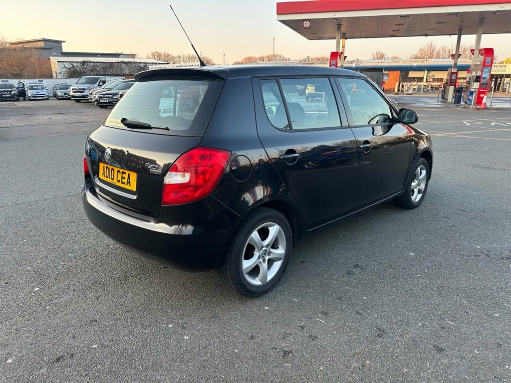 Used Skoda Fabia 2010 for sale - 77749021: Photo 3