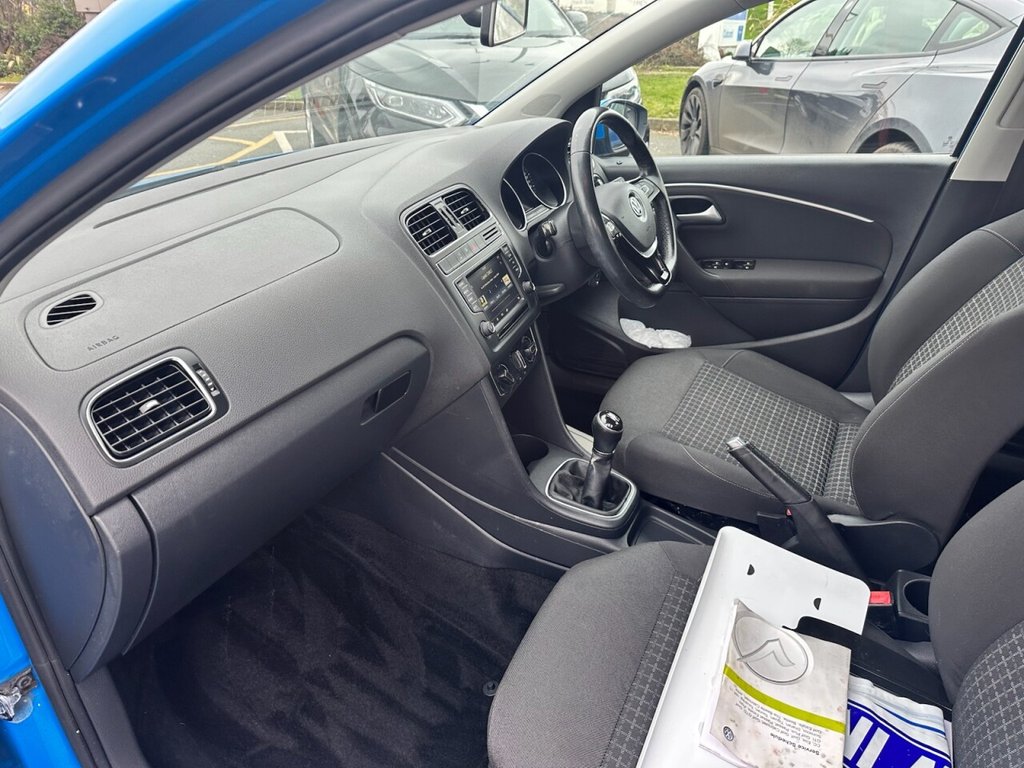 Used Volkswagen Polo 2014 for sale - 77437127: Photo 30