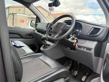 Used Vauxhall Vivaro 2019 for sale - 78863840: Photo