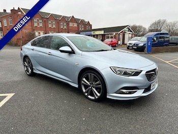Used Vauxhall Insignia 2017 for sale - 77139886: Photo