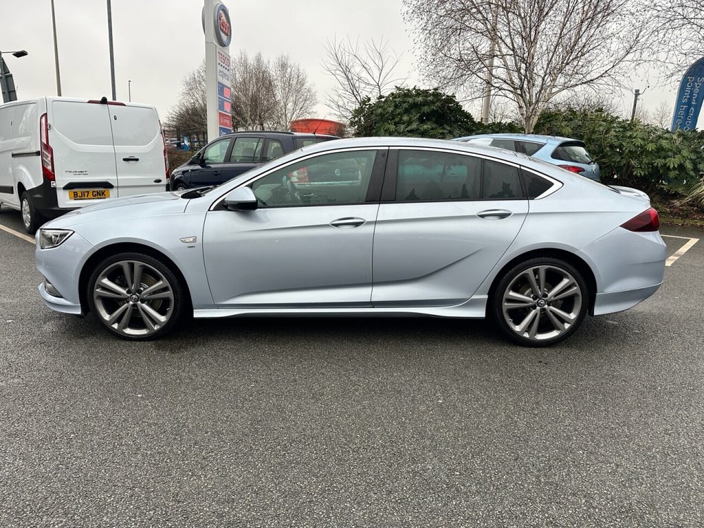 Used Vauxhall Insignia 2017 for sale - 77139886: Photo 7