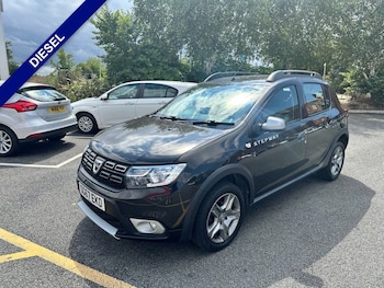 Used Dacia Sandero Stepway 2017 for sale - 79370240: Photo