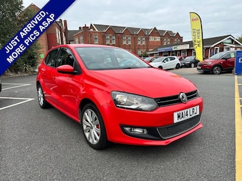 Used Volkswagen Polo 2014 for sale - 75654183: Photo