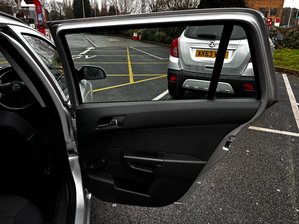 Used Vauxhall Astra 2007 for sale - 77212908: Photo 18