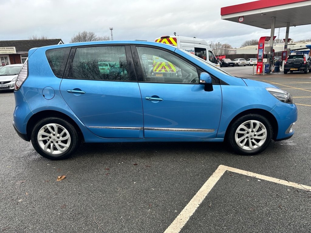 Used Renault Scenic 2015 for sale - 77171902: Photo 2