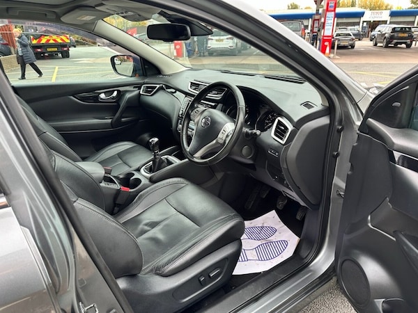 Used Nissan Qashqai 2014 for sale - 76266584: Photo 16