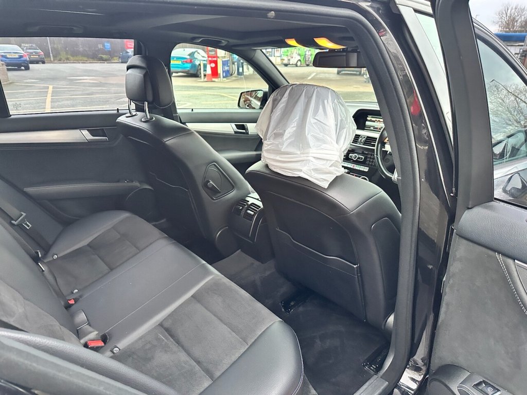 Used Mercedes-Benz C Class 2014 for sale - 77779811: Photo 16