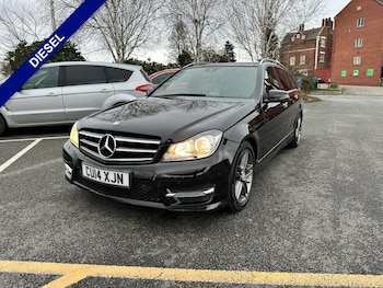 Used Mercedes-Benz C Class 2014 for sale - 77779811: Photo
