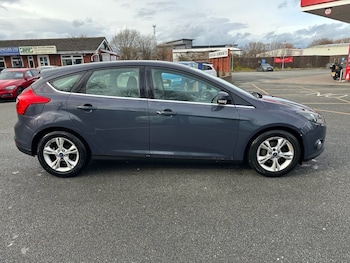 Used Ford Focus 2012 for sale - 77631699: Photo