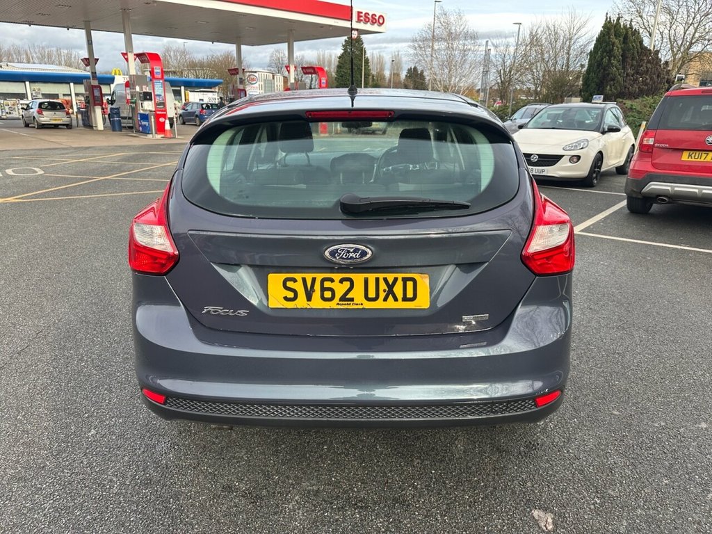 Used Ford Focus 2012 for sale - 77631699: Photo 4