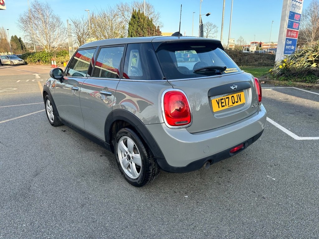 Used MINI Hatch 2017 for sale - 77936917: Photo 6