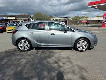 Used Vauxhall Astra 2013 for sale - 78306242: Photo