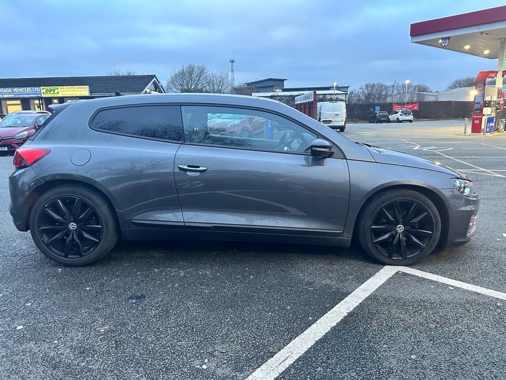 Used Volkswagen Scirocco 2016 for sale - 77037694: Photo 7