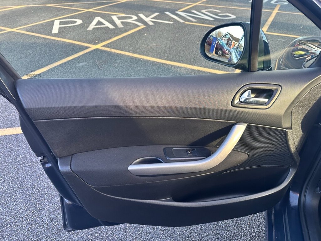 Used Peugeot 308 2009 for sale - 76900691: Photo 9