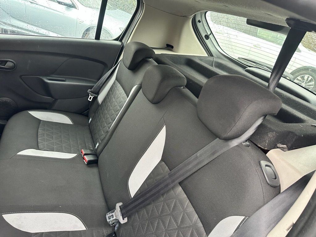Used Dacia Sandero Stepway 2013 for sale - 77139612: Photo 15