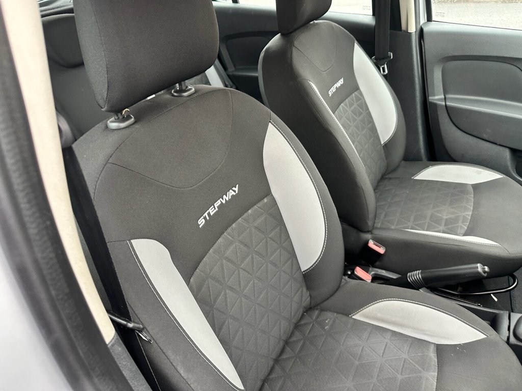 Used Dacia Sandero Stepway 2013 for sale - 77139612: Photo 23