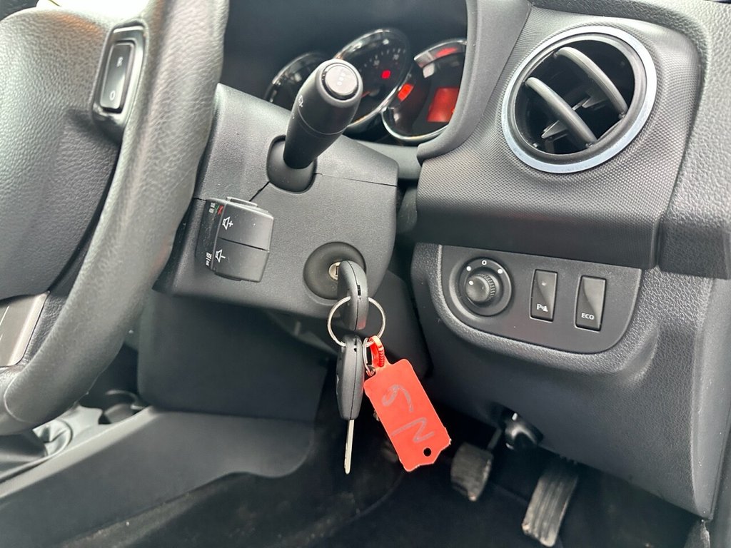 Used Dacia Sandero Stepway 2013 for sale - 77139612: Photo 24