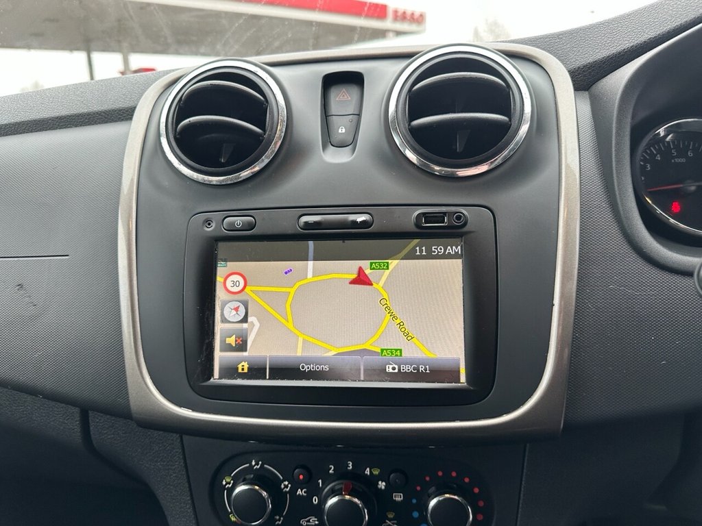 Used Dacia Sandero Stepway 2013 for sale - 77139612: Photo 27