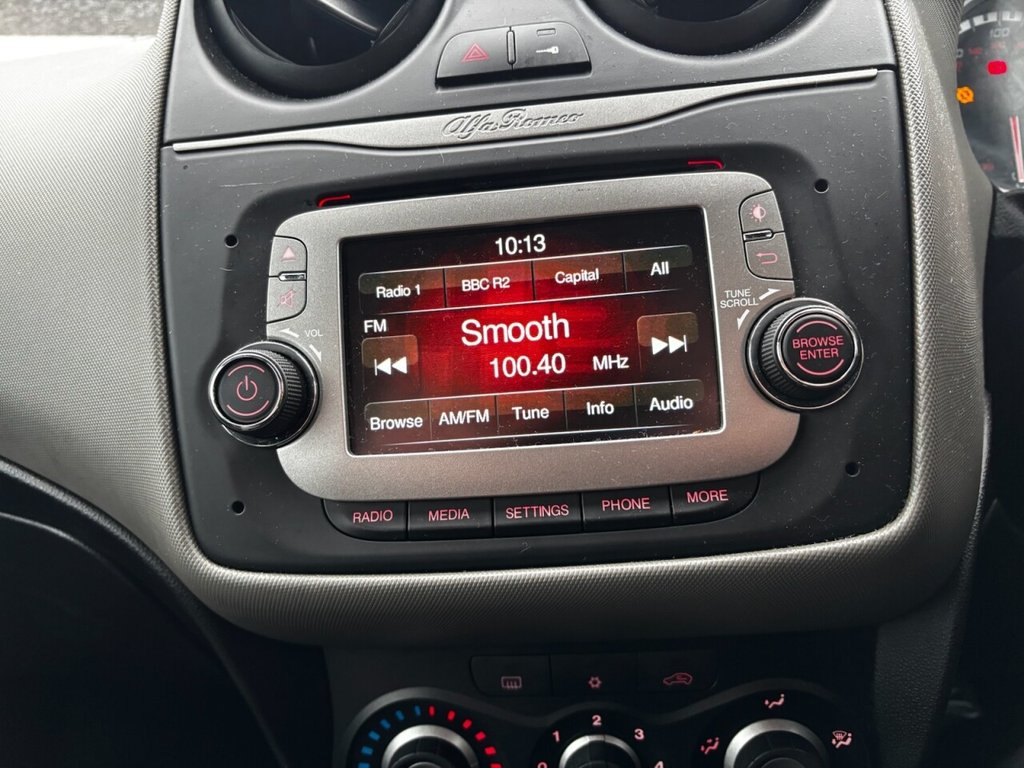 Used Alfa Romeo MiTo 2015 for sale - 77341251: Photo 11