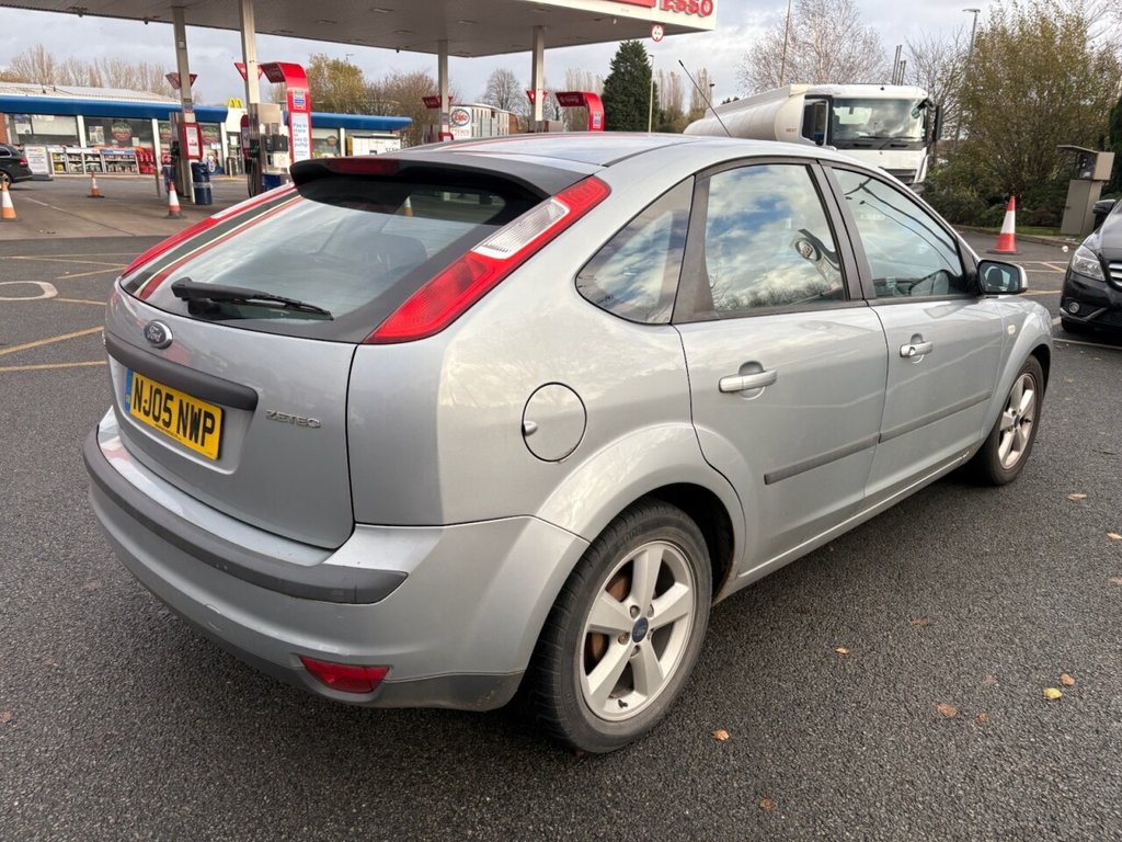 Used Ford Focus 2005 for sale - 76740682: Photo 6