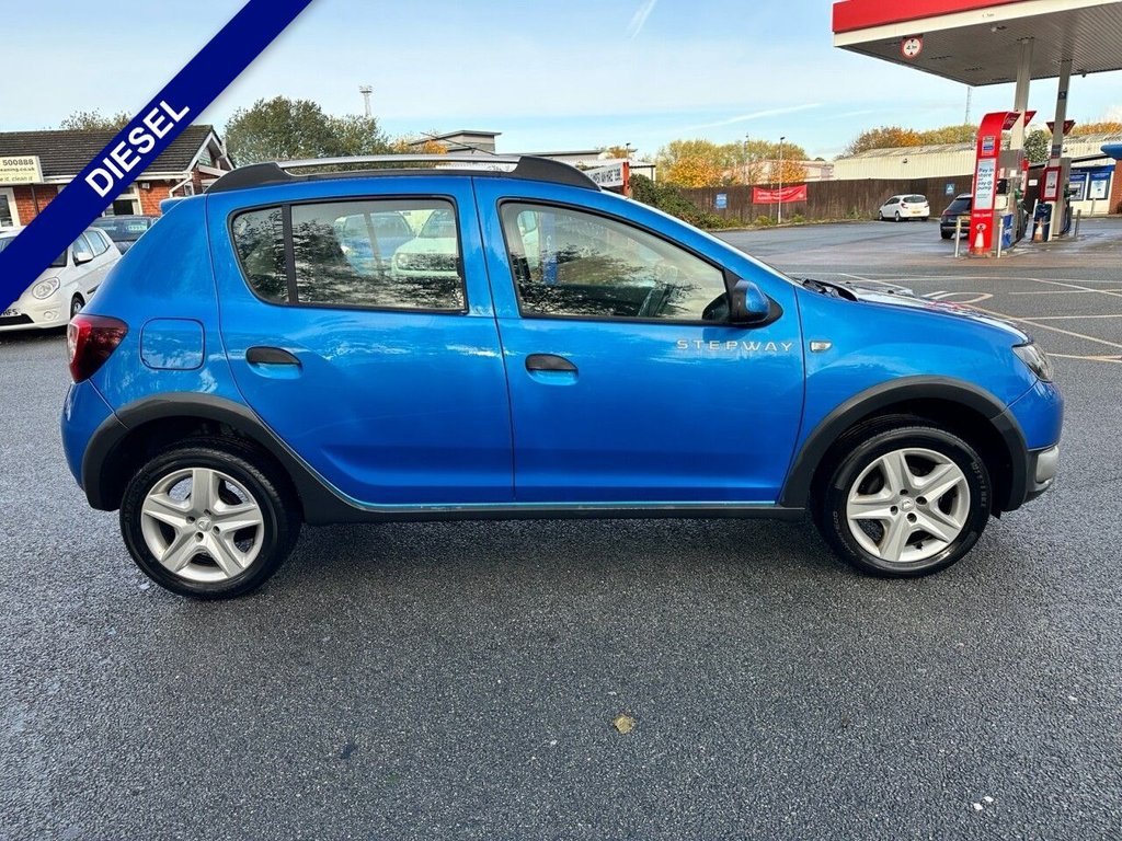 Used Dacia Sandero Stepway 2015 for sale - 76406848: Photo 4