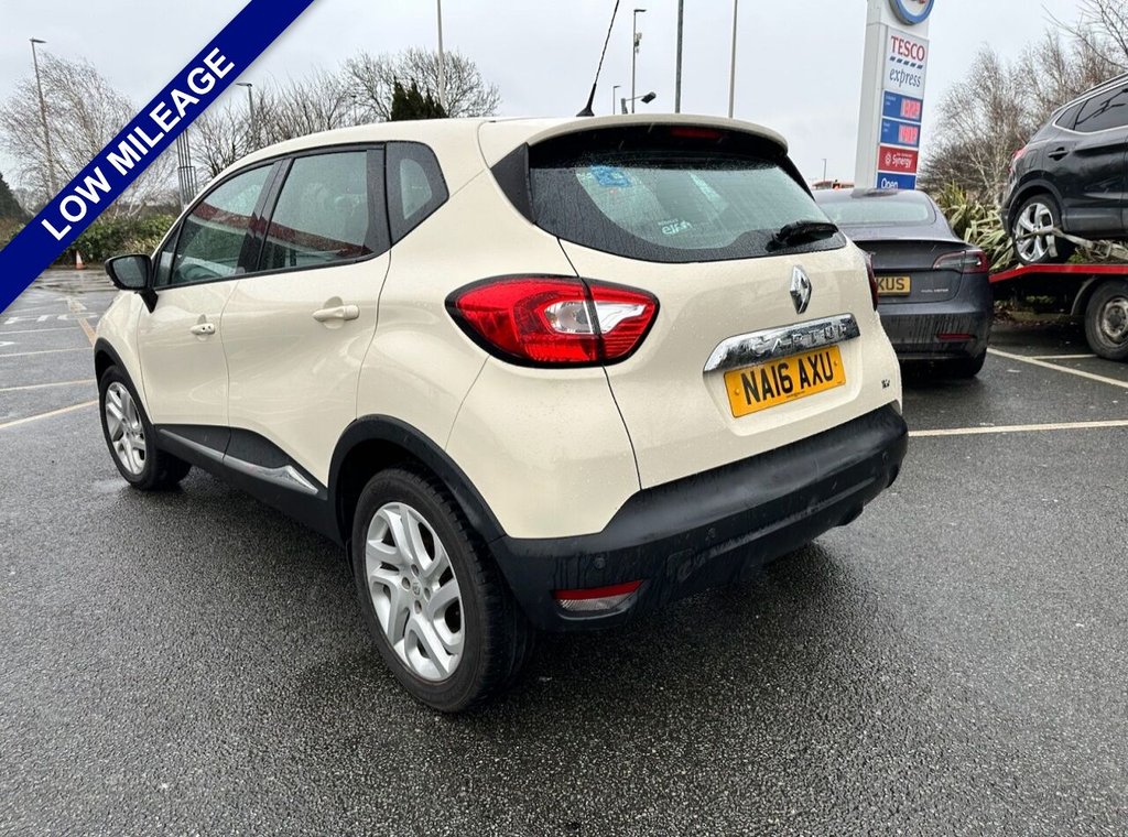 Used Renault Captur 2016 for sale - 77849536: Photo 5