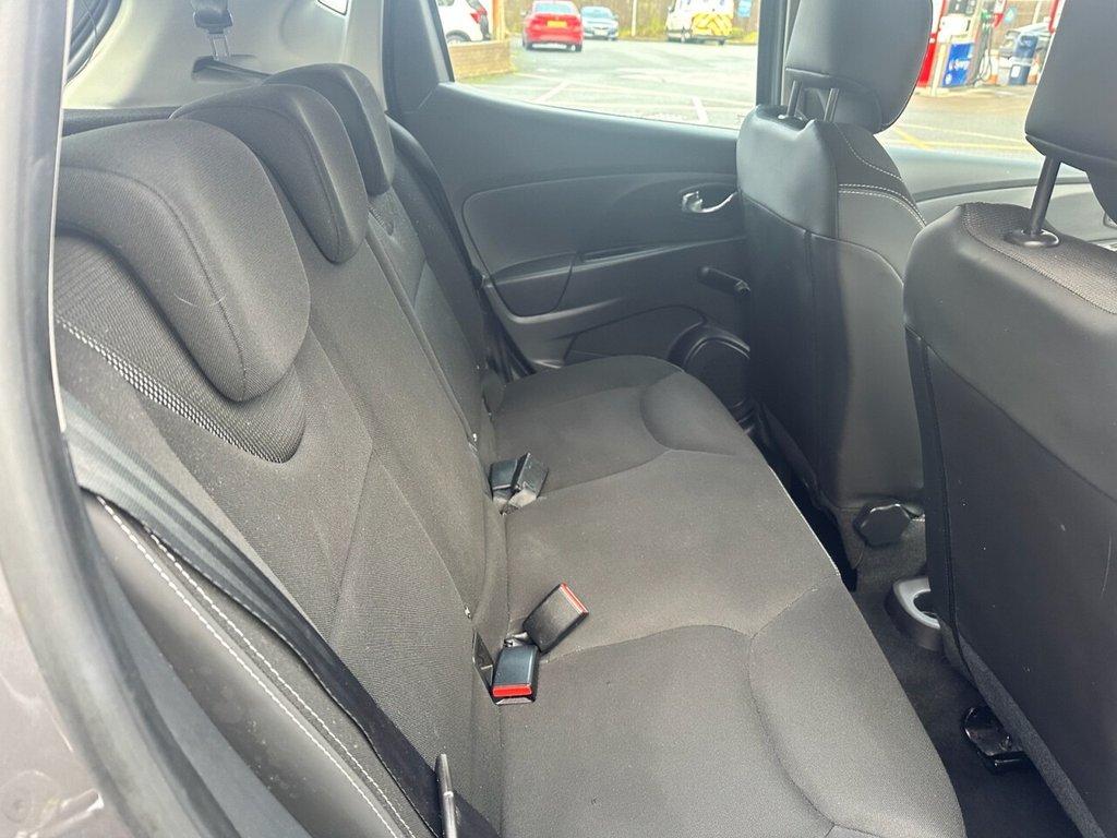 Used Renault Clio 2013 for sale - 76840755: Photo 24