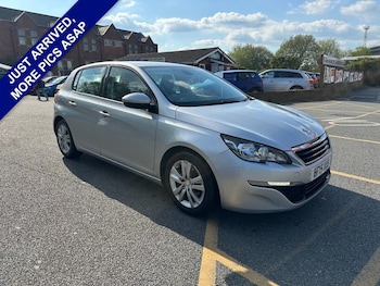 Used Peugeot 308 2015 for sale - 78413556: Photo