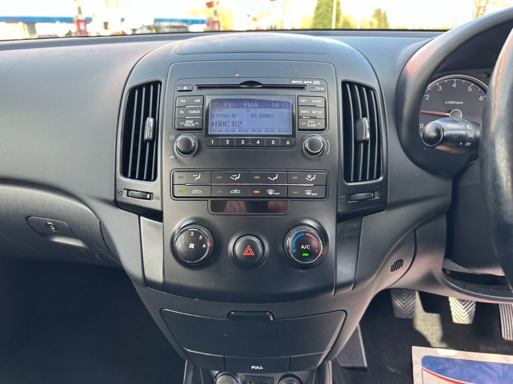 Used Hyundai i30 2010 for sale - 78029881: Photo 24