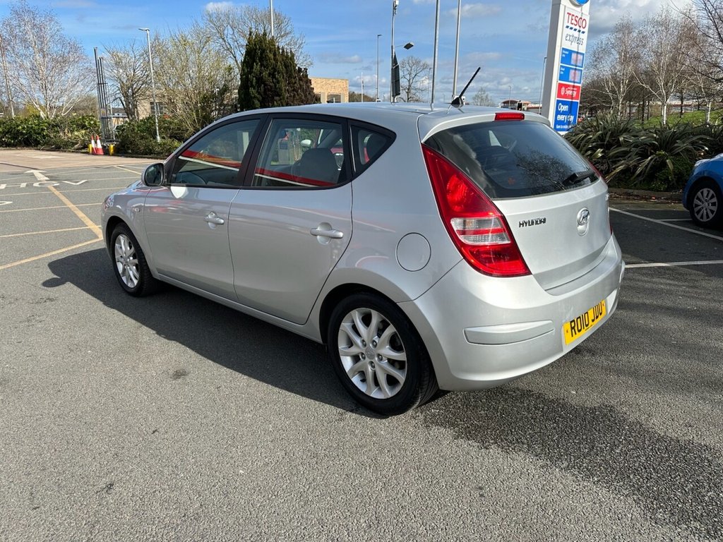 Used Hyundai i30 2010 for sale - 78029881: Photo 8