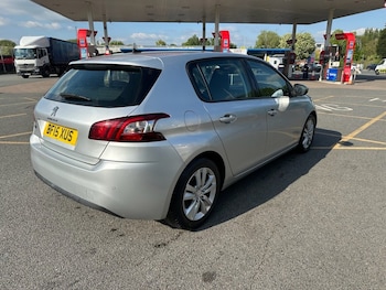 Used Peugeot 308 2015 for sale - 79071971: Photo