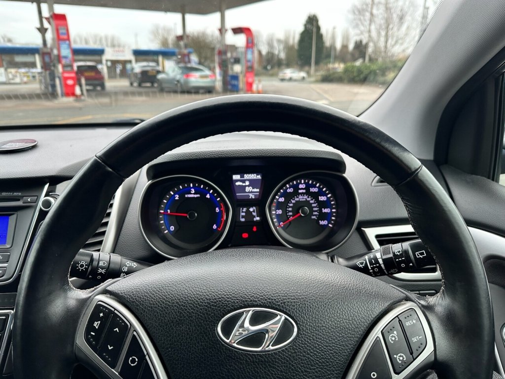 Used Hyundai i30 2013 for sale - 77408560: Photo 10