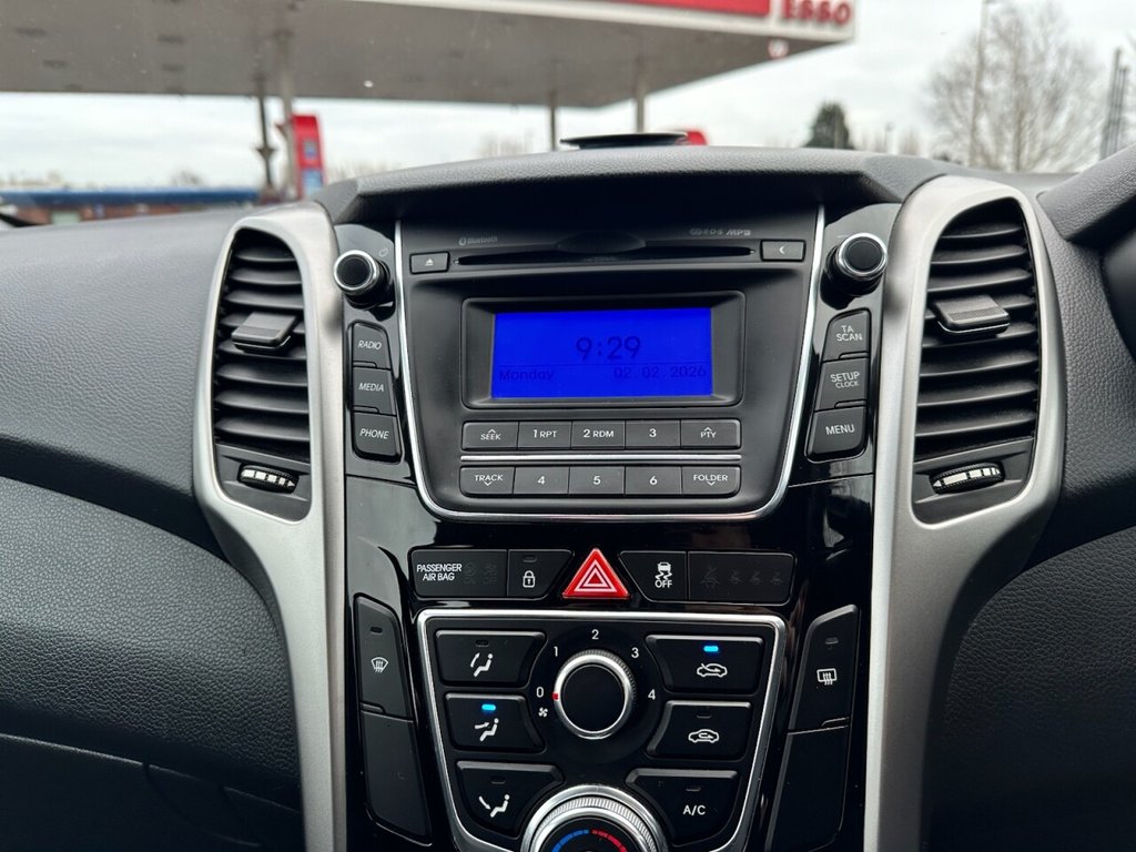 Used Hyundai i30 2013 for sale - 77408560: Photo 11