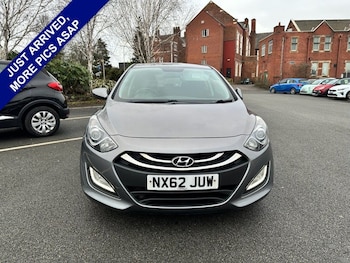 Used Hyundai i30 2013 for sale - 77408560: Photo