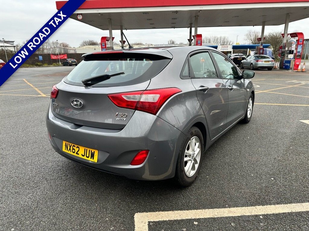 Used Hyundai i30 2013 for sale - 77408560: Photo 8