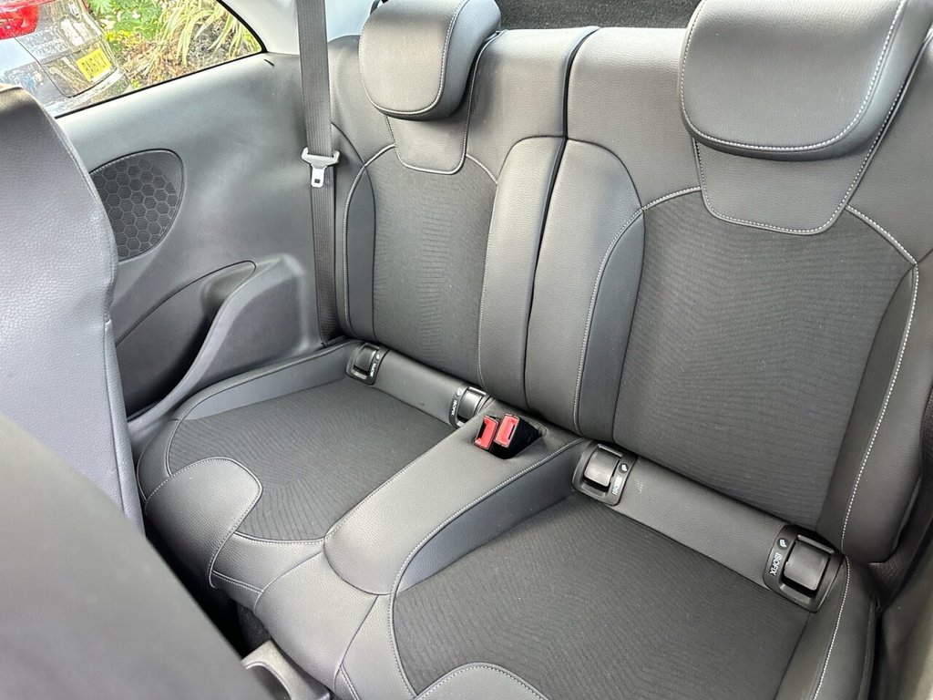 Used Vauxhall ADAM 2017 for sale - 76406357: Photo 12