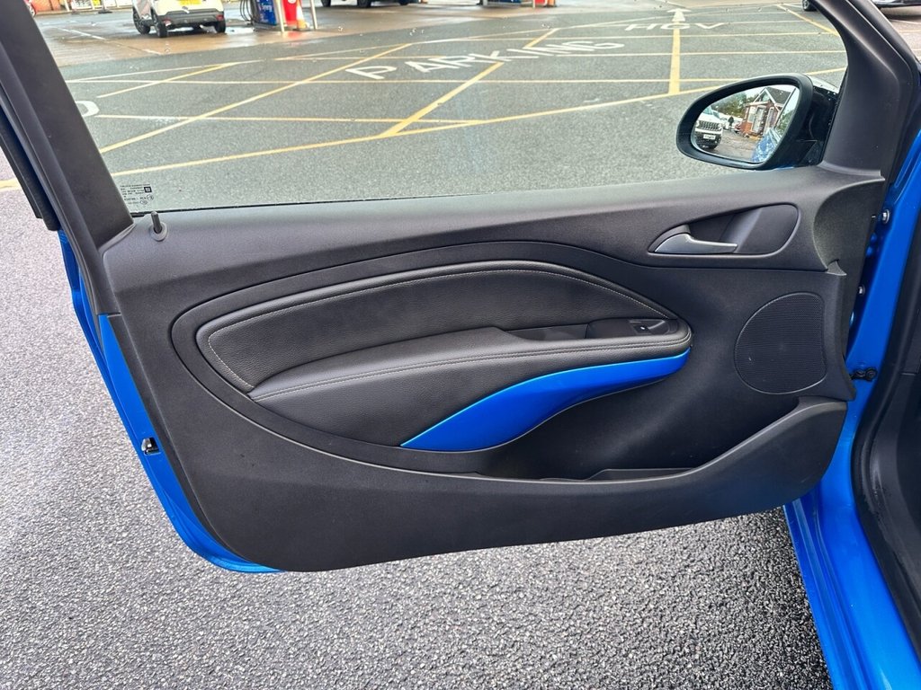 Used Vauxhall ADAM 2017 for sale - 76406357: Photo 9