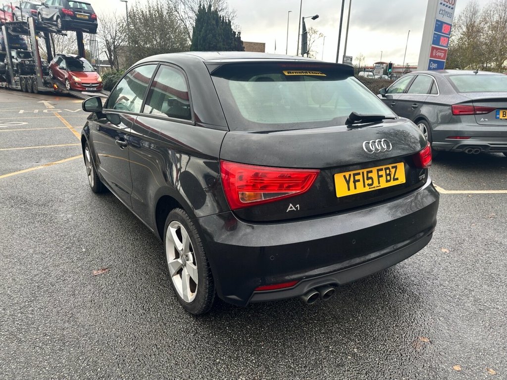 Used Audi A1 2015 for sale - 76686642: Photo 5